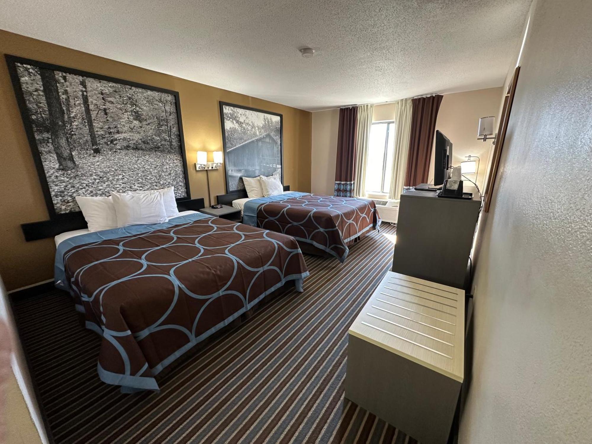 Super 8 By Wyndham Columbia Clark Lane Hotell Exteriör bild