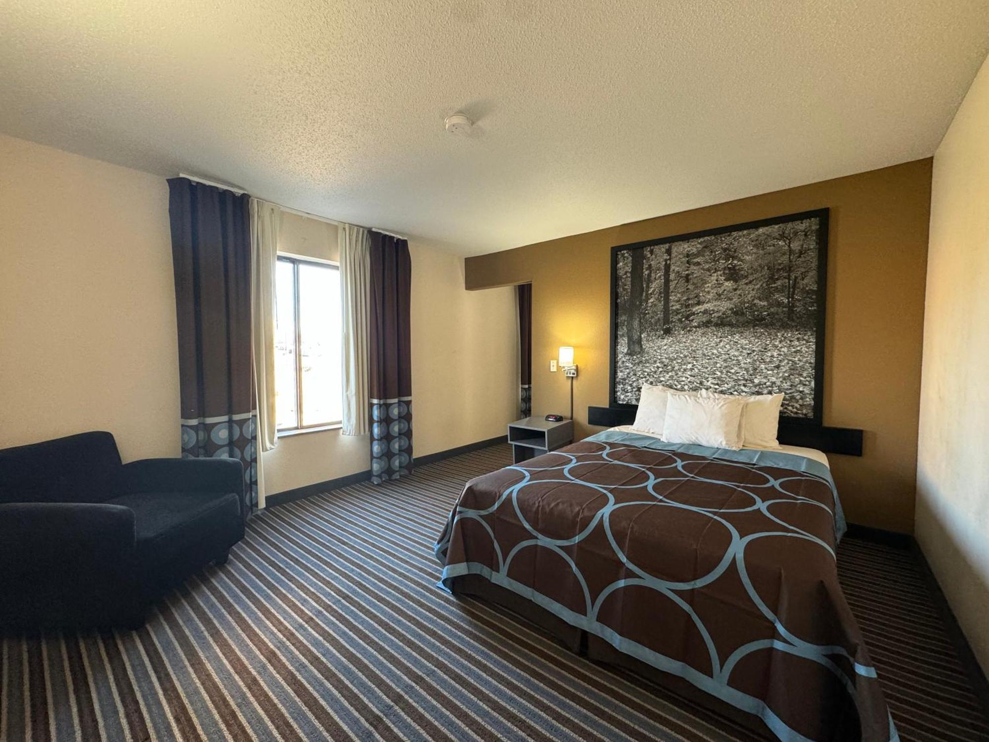 Super 8 By Wyndham Columbia Clark Lane Hotell Exteriör bild