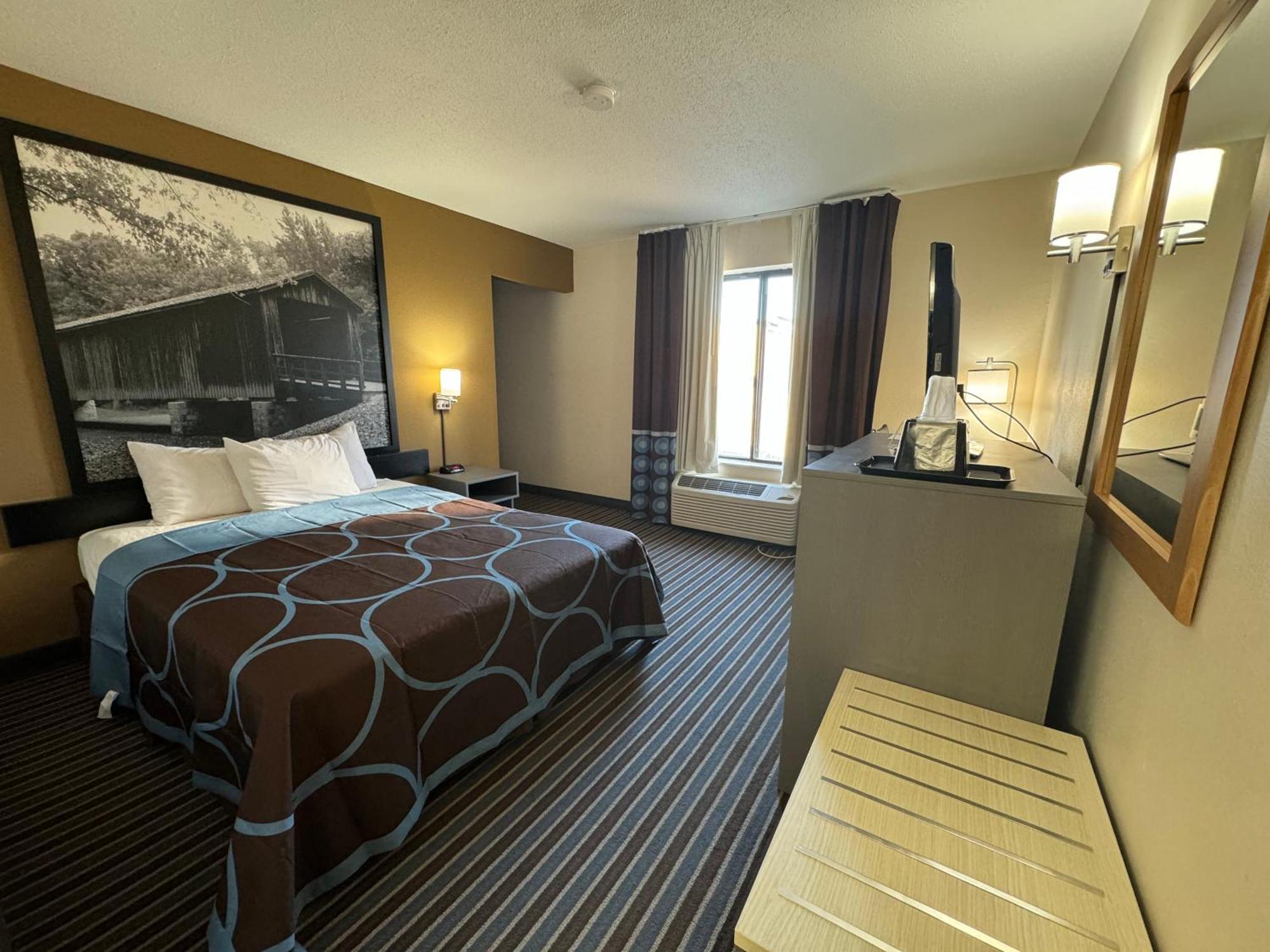 Super 8 By Wyndham Columbia Clark Lane Hotell Exteriör bild