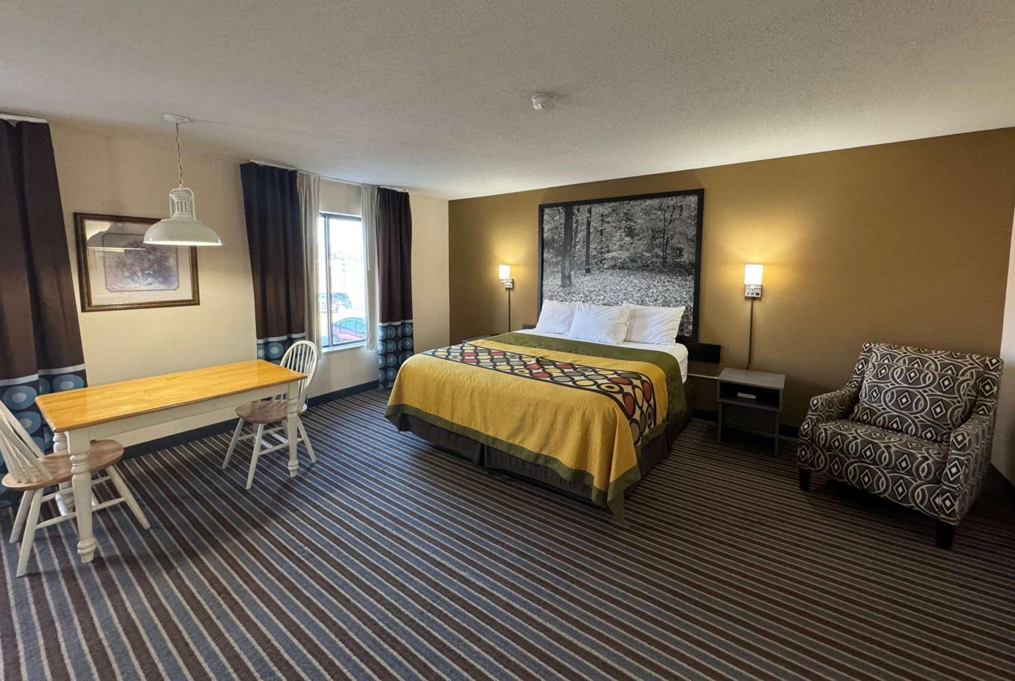 Super 8 By Wyndham Columbia Clark Lane Hotell Exteriör bild