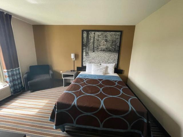 Super 8 By Wyndham Columbia Clark Lane Hotell Exteriör bild